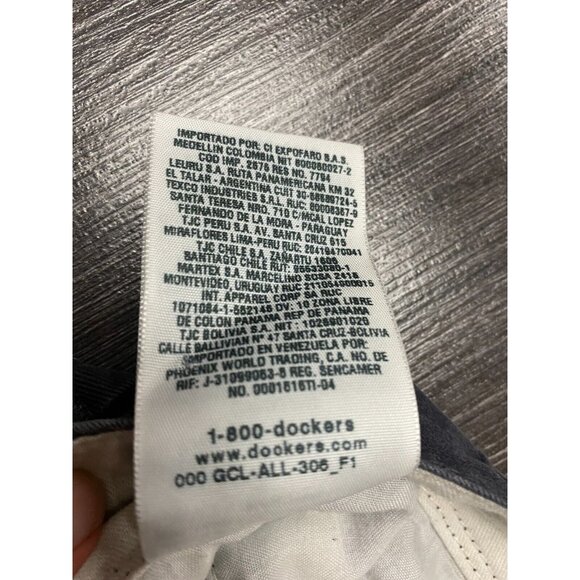 Dockers Mens Flat Front Cargo Shorts Size 34 Purple Grey Two Side Pockets - Picture 7 of 12